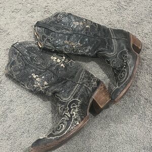 Black Vintage Lizard Corral Boots